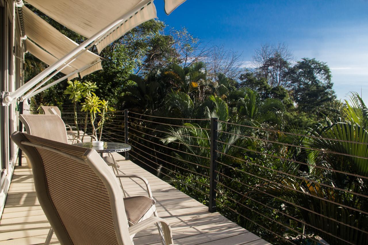 Funky Monkey Lodge Playa Santa Teresa  Kültér fotó